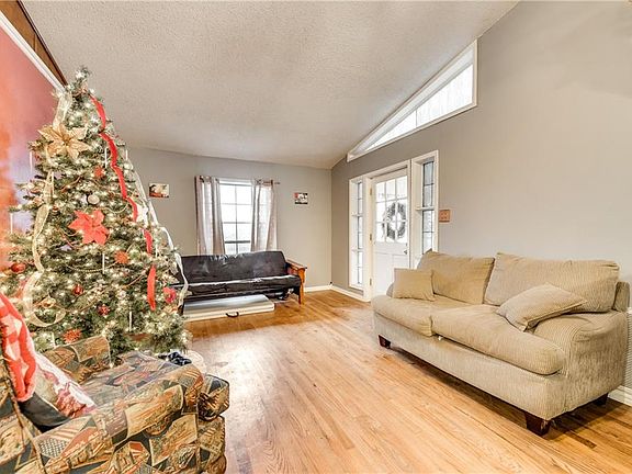 3rd image of 1038 County Road 260