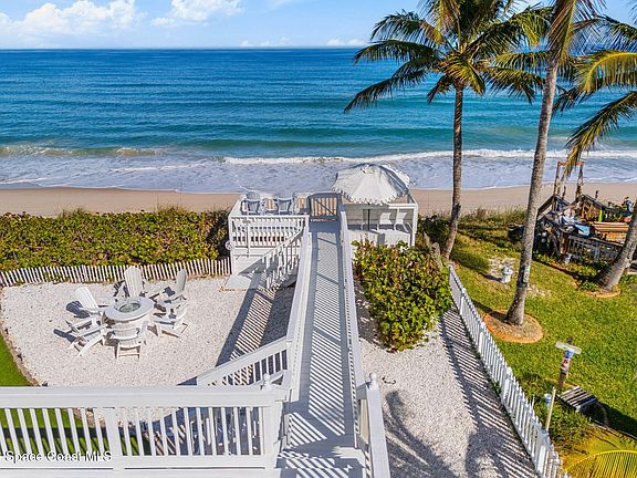 5th image of 5865 Highway A1a