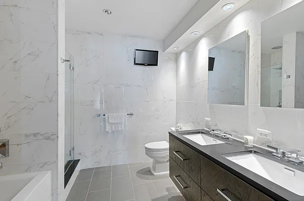 Sold by Compass | media 10