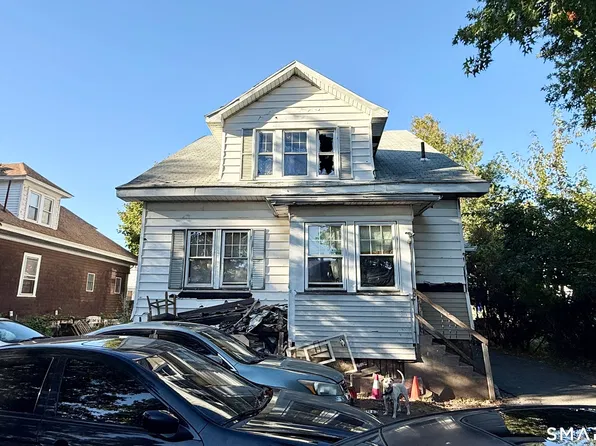 9 Whiting Road, East Hartford, CT 06118