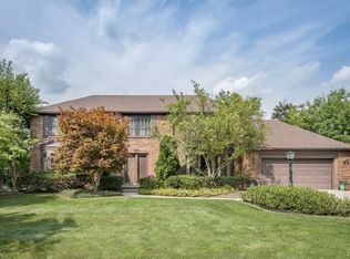 36038 Crompton Cir, Farmington Hills, MI 48335