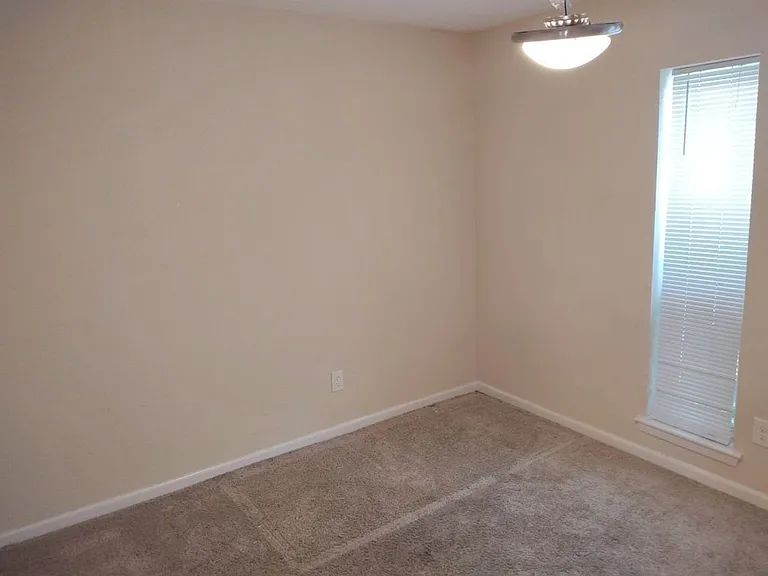 2607 Quiver Ln — Photo 16