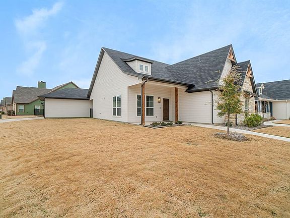 2nd image of 516 Kase Ct