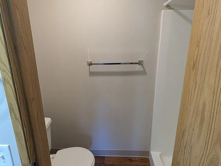 Silverwood Apartments — Photo 101