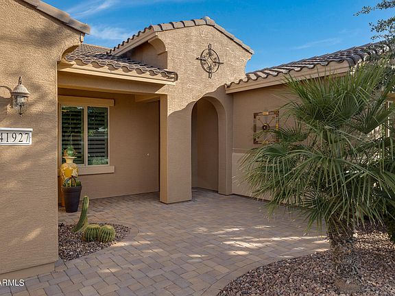 4th image of 41927 W Solitare Drive
