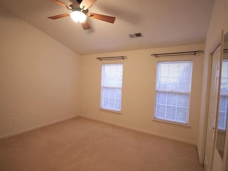 44501 Potter Ter — Photo 24