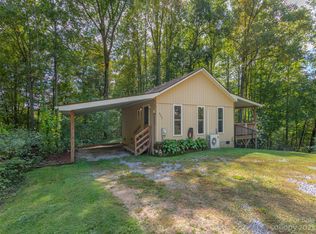 322 McKinzie Pl, Waynesville, NC 28785