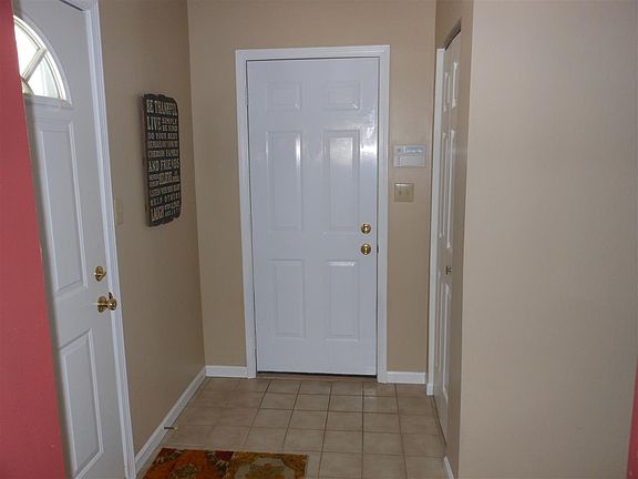 2nd image of 4405 Laurel Creek Dr
