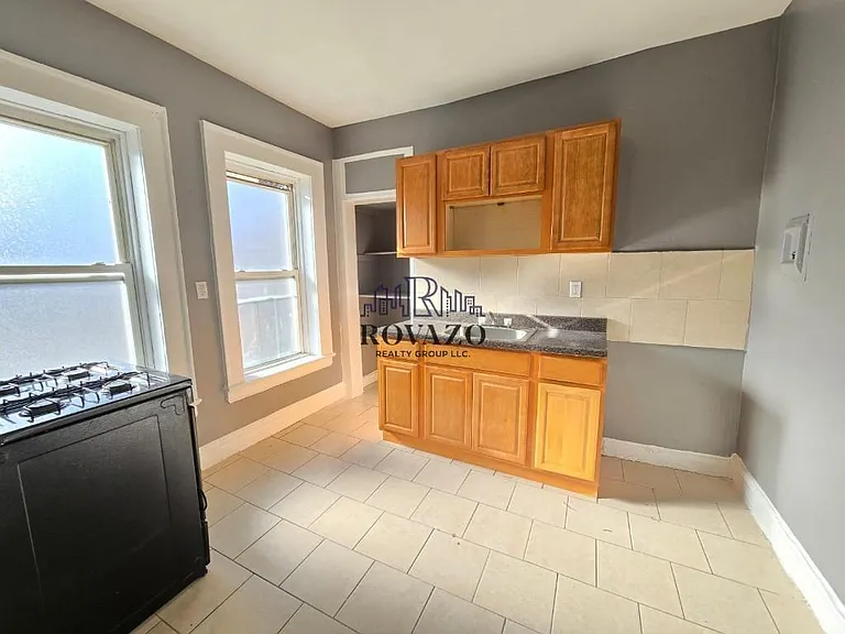 333 Park Ave #43A — Photo 1