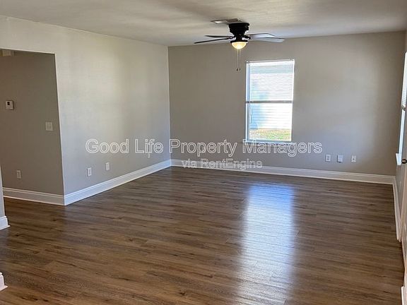 4th image of 8444 Chisholm Rd