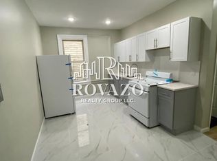 212 Chadwick Ave APT 2L, Newark, NJ 07108