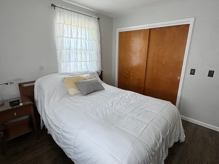 745 Forde Ave — Photo 21