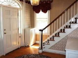 9 Academy Rd, Albany, NY 12208