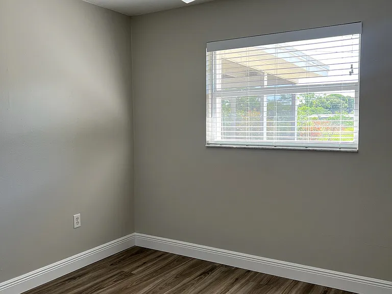 2316 Monty Ln — Photo 13