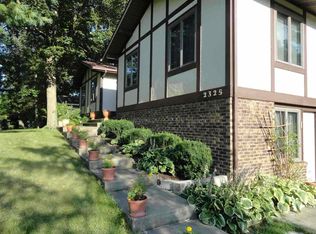 2325 N Schomburg Dr, Fort Wayne, IN 46808