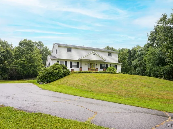 3508 Schintzius Rd, Eden, NY 14057
