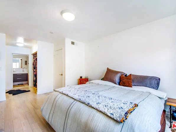 845 Brooks Ave #1, Los Angeles, CA 90012