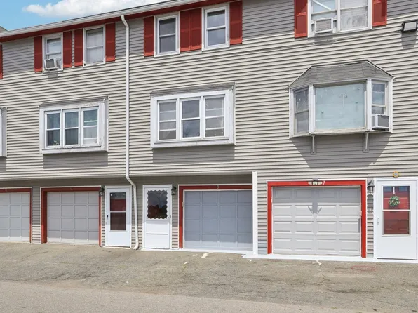 59 Manufacturers St APT 8, Lowell, MA 01851