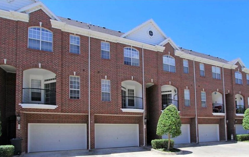 1st image of 824 Bering Dr APT 5201