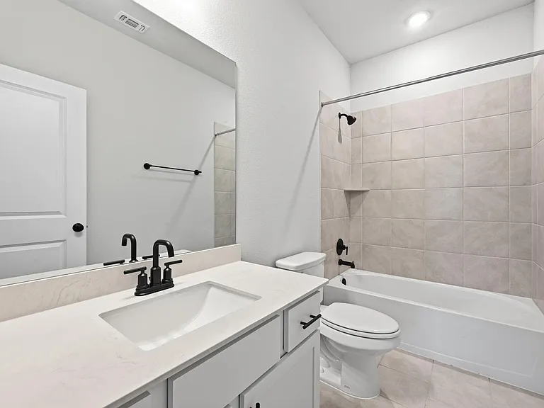 11808 Seaside Woods Dr — Photo 24