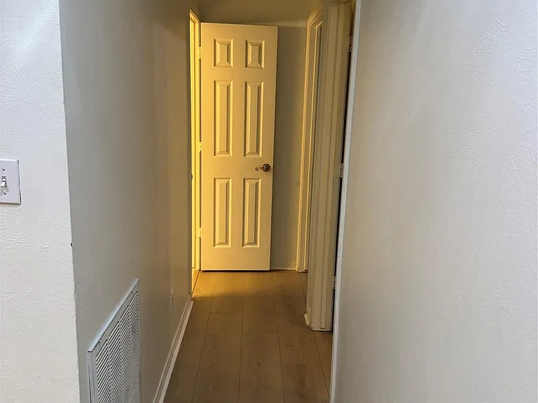 120 Hiwon Dr — Photo 36