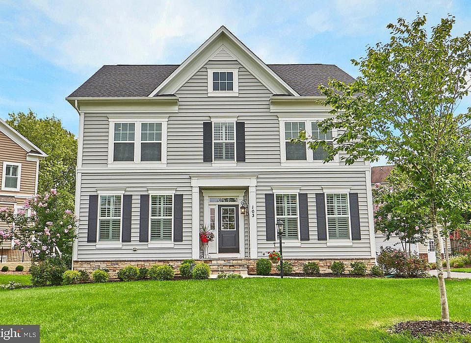 1st image of 103 Bicksler Ln