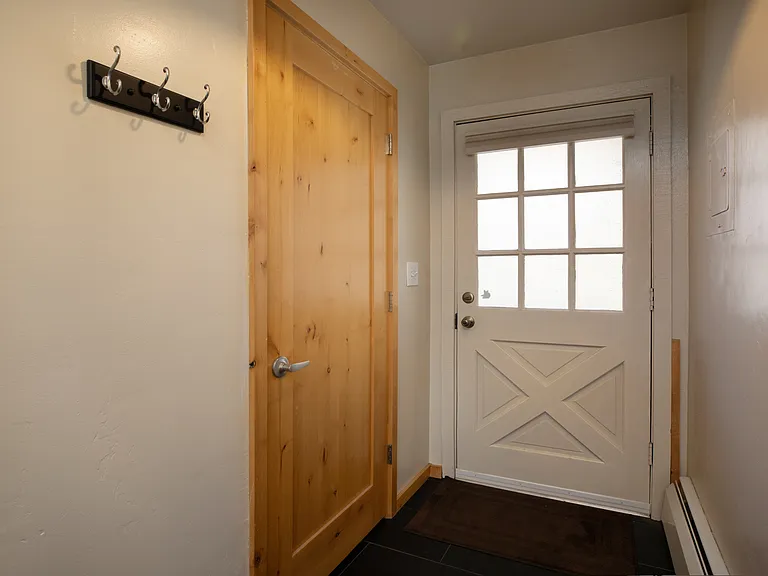 1880 Meadow Ridge Rd #7 — Photo 8