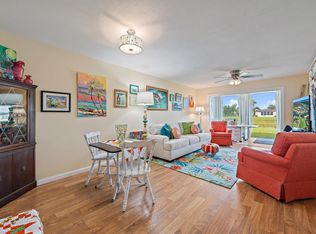 227 Lake Meryl Dr, West Palm Beach, FL 33411