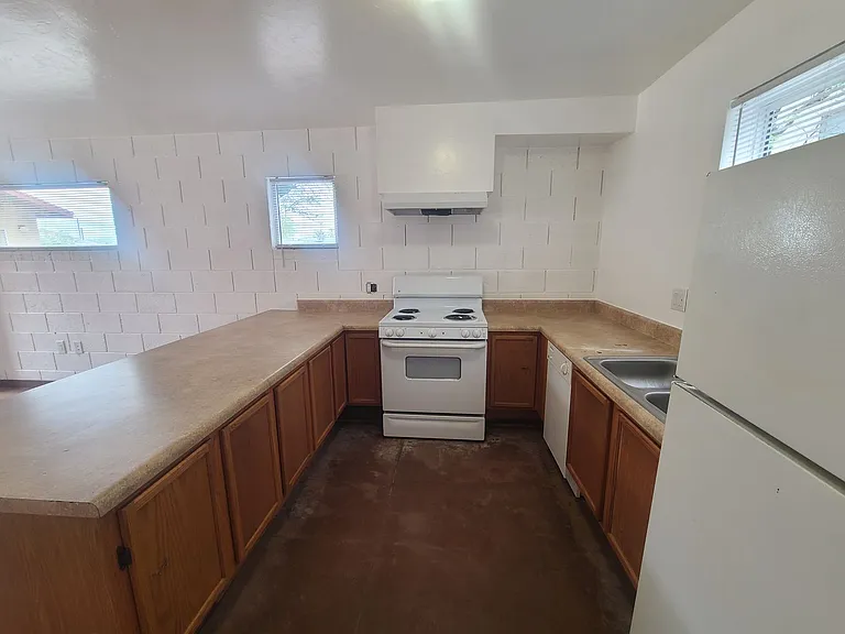 Cozy One-bedroom One-bathroom — Photo 9