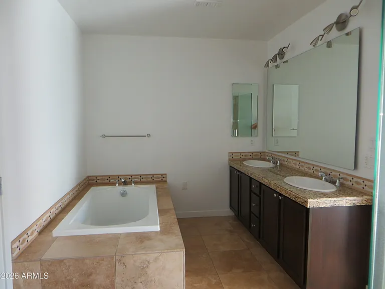 208 W Portland St #255 — Photo 11