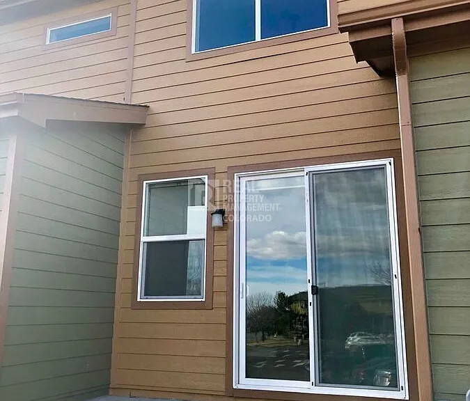 9736 Clermont Ln — Photo 17