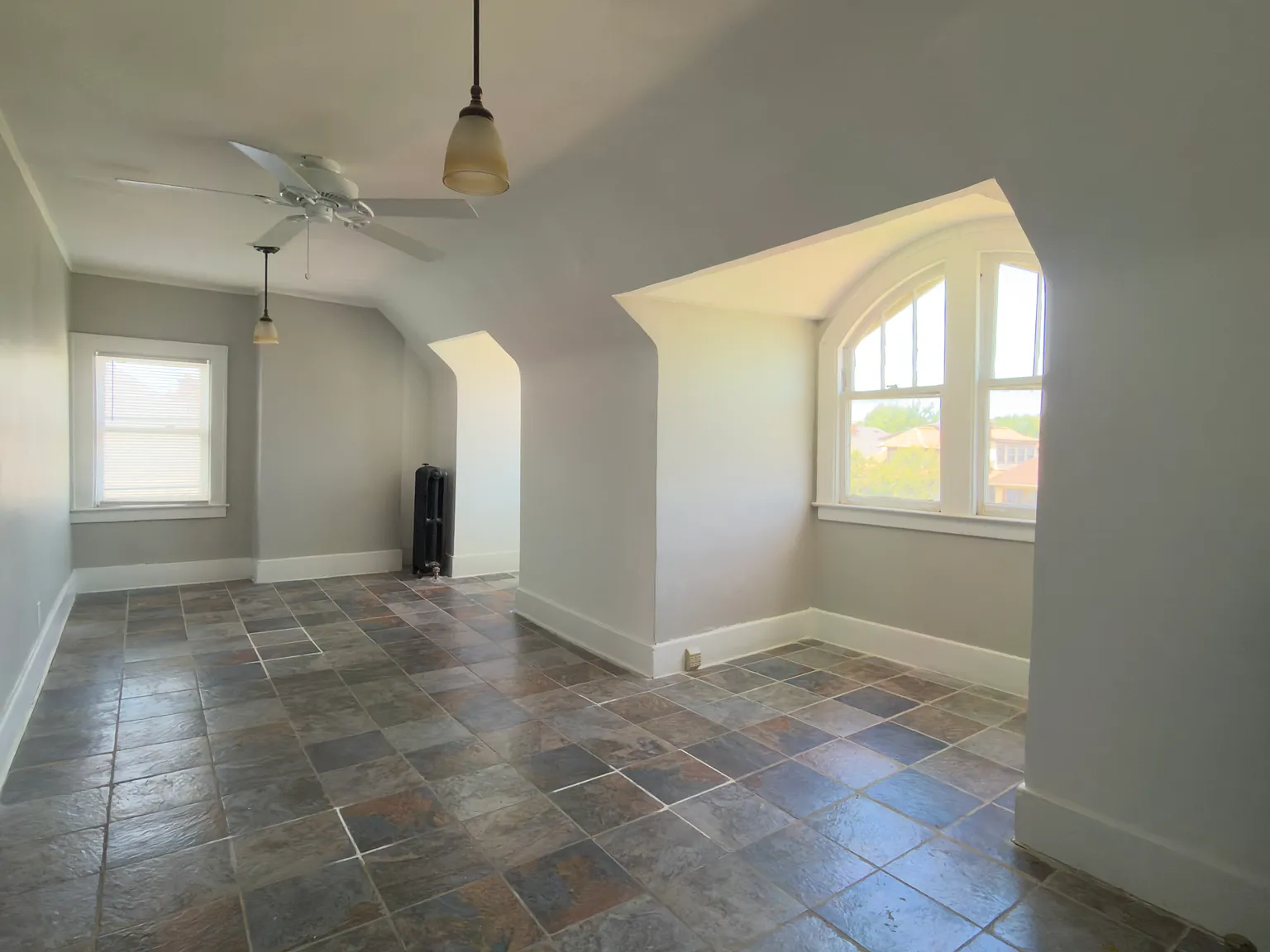 1 bed, 1000 sqft, $1,150 — Photo 4