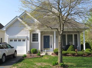 99 Hummingbird Dr, Hamilton, NJ 08690