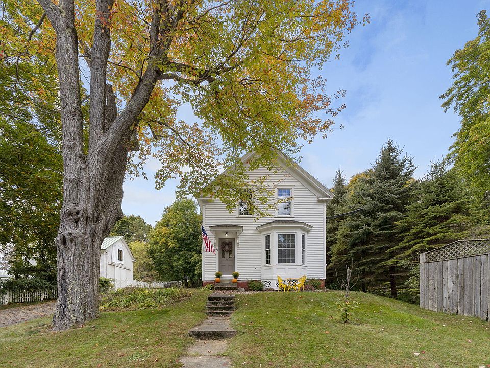 26 Summer Street, Lisbon, ME 04252 MLS 1575722 Zillow