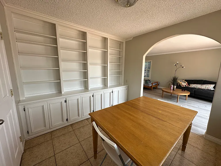 370 W Campus View Dr — Photo 22