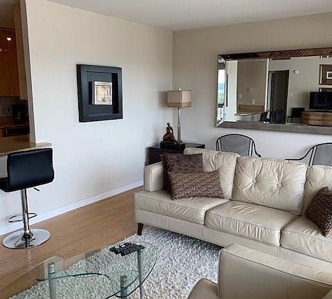 2nd image of 3558 Shore Dr APT 607