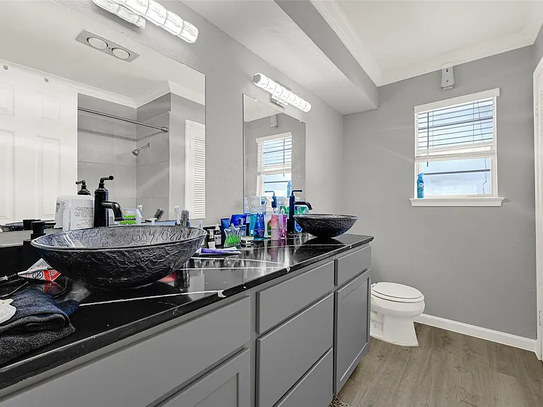 1111 Belaya Ln — Photo 23
