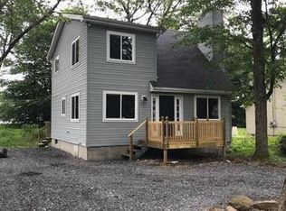 5113 Derby Rd, Tobyhanna, PA 18466