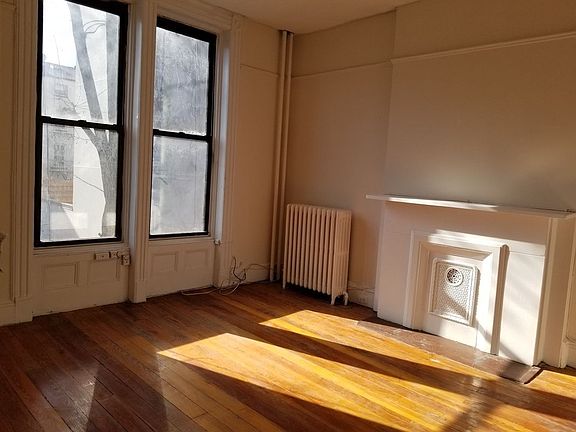 2nd image of 84 Amity St #1