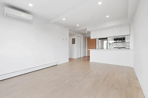 Rented by Living New York | media 36