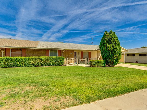 2nd image of 10427 W Prairie Hills Cir