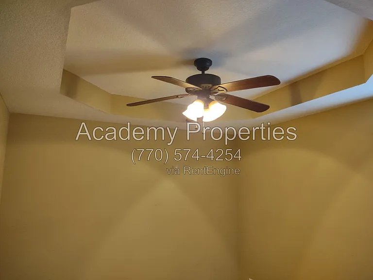 304 S Charity Ln — Photo 14