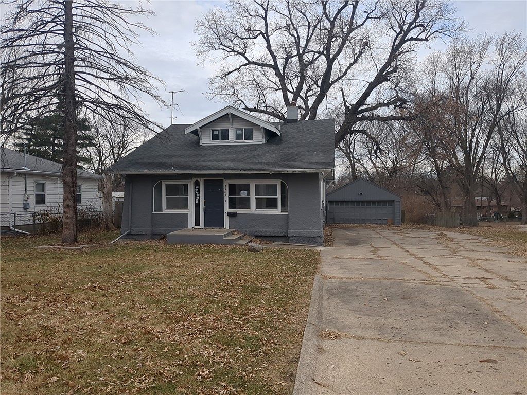 3904 Beaver Ave, Des Moines, IA 50310 Zillow