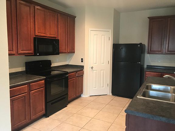 5th image of 810 Anarbor Post