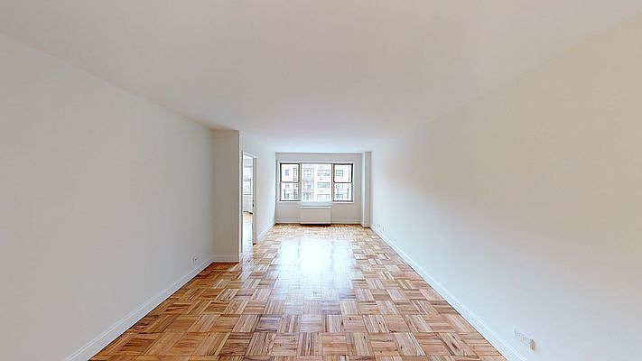1st image of 250 E 73rd St APT 5D
