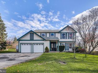 8757 Cardinal Forest Cir, Laurel, MD 20723