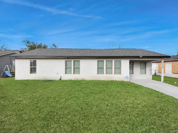 1110 Johnson St, Pasadena, TX 77506