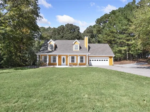 5401 Gum Creek Ct, Loganville, GA 30052