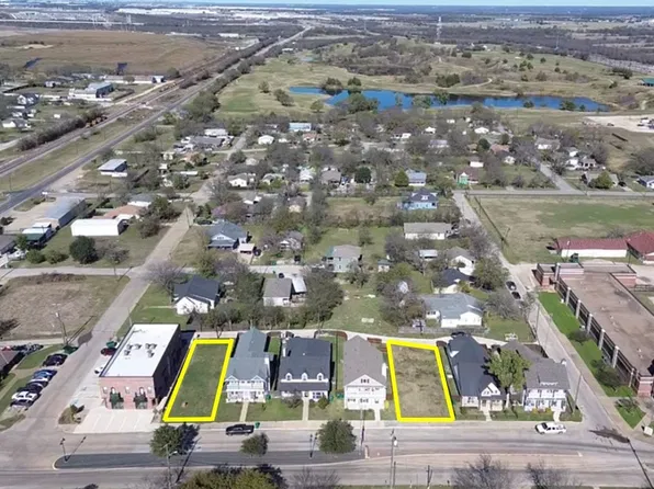 221 E 5th St, Ferris, TX 75125
