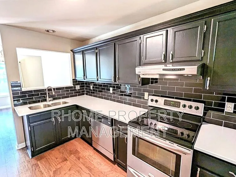 4279 Cabretta Dr SE #A — Photo 3